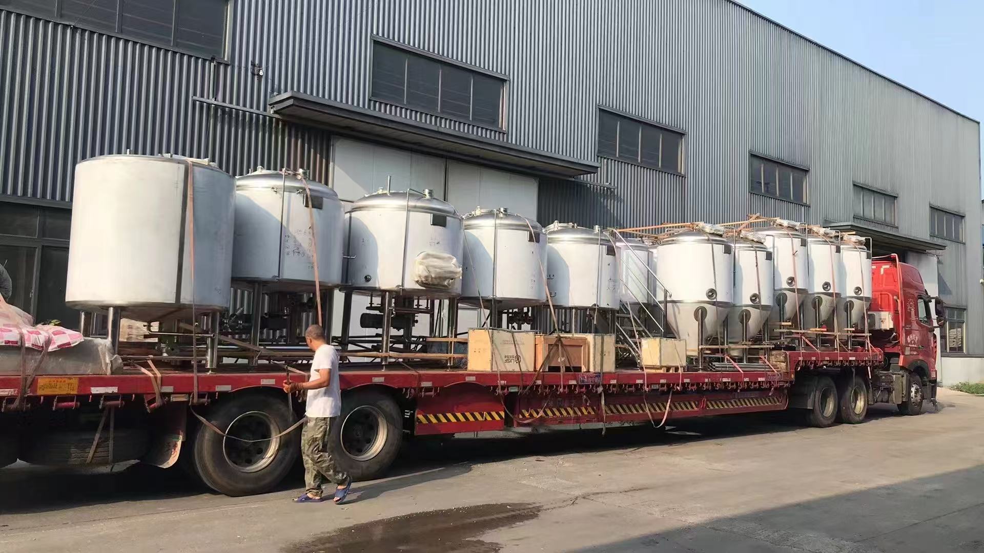 黔东南精酿啤酒设备厂—精酿啤酒设备